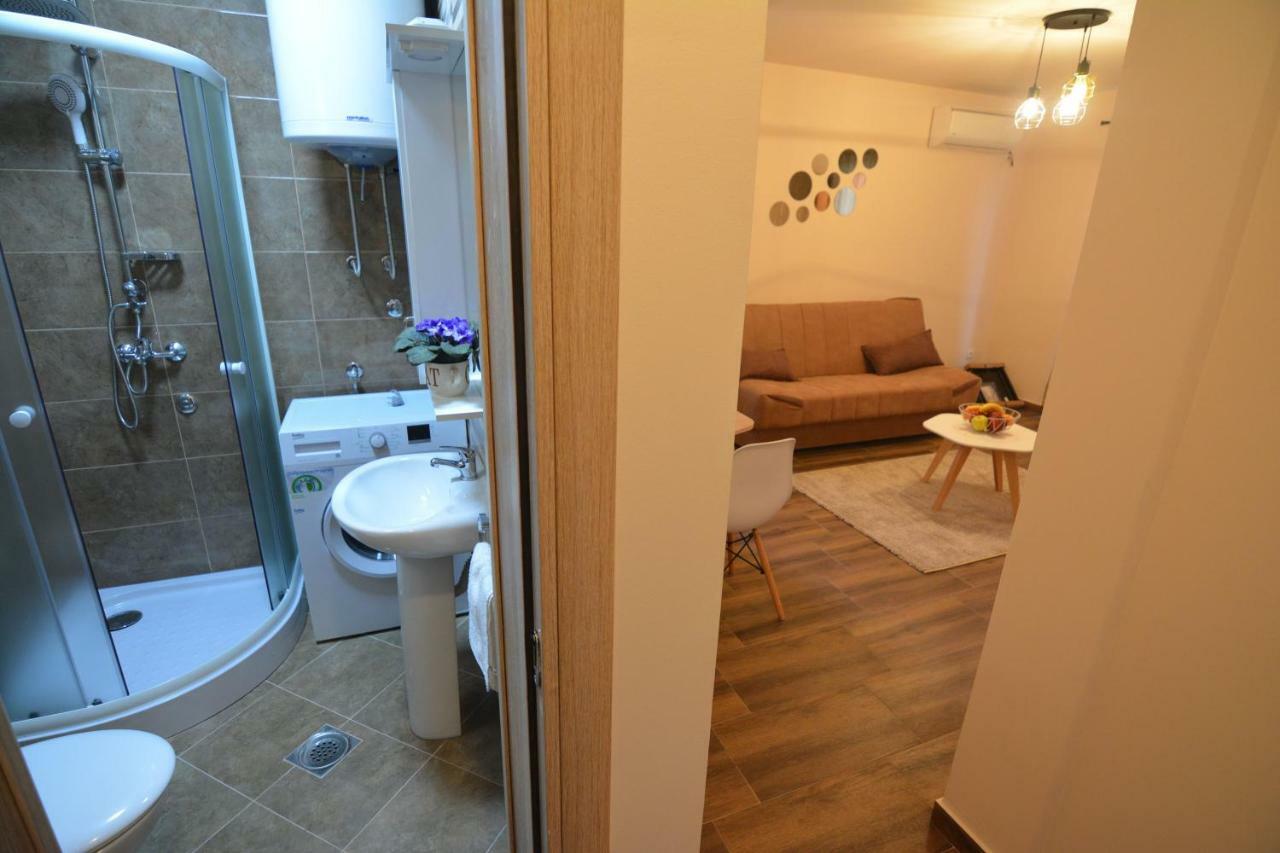 Apartment Petra Тиват Екстер'єр фото