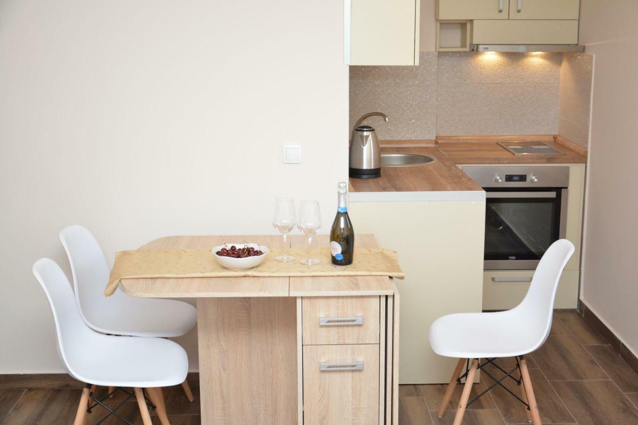 Apartment Petra Тиват Екстер'єр фото